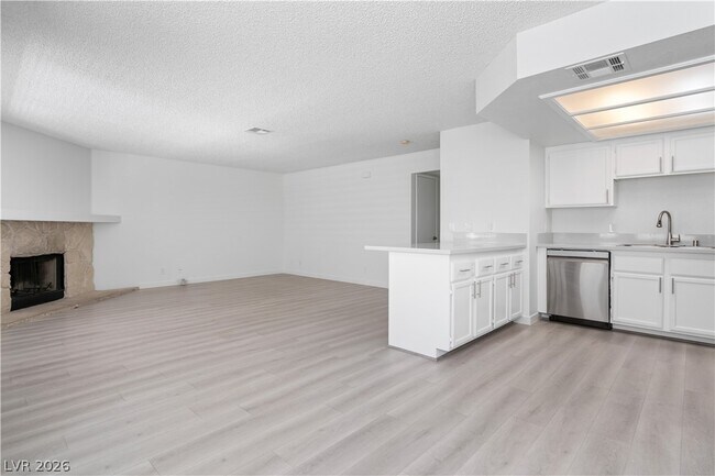 Building Photo - 1409 Cinder Rock Dr
