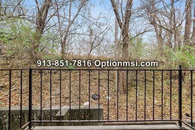 Building Photo - Turner Ridge Apts- Affordable housing- don't miss out!