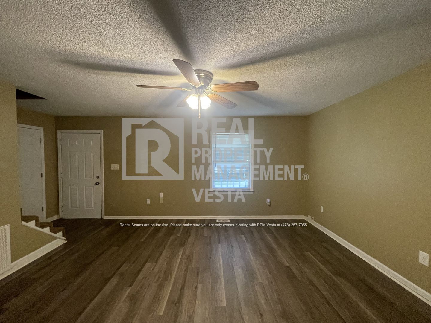 Building Photo - 1177 Sandy Beach Dr