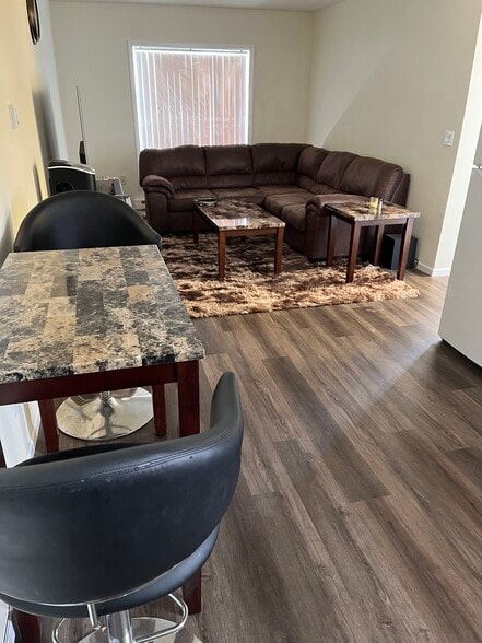 Building Photo - 119 Oxford S St