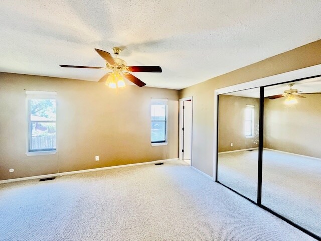 Building Photo - 1604 Dawnbreak Ct