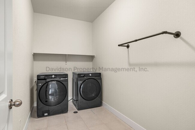 Building Photo - 6173 Harmonica Arch Dr