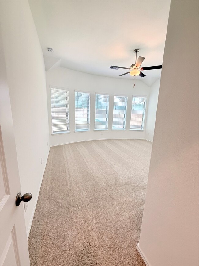 Building Photo - 22403 Sawmill Pass Ln