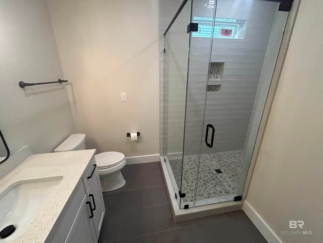 Building Photo - 5122 Pine Rd