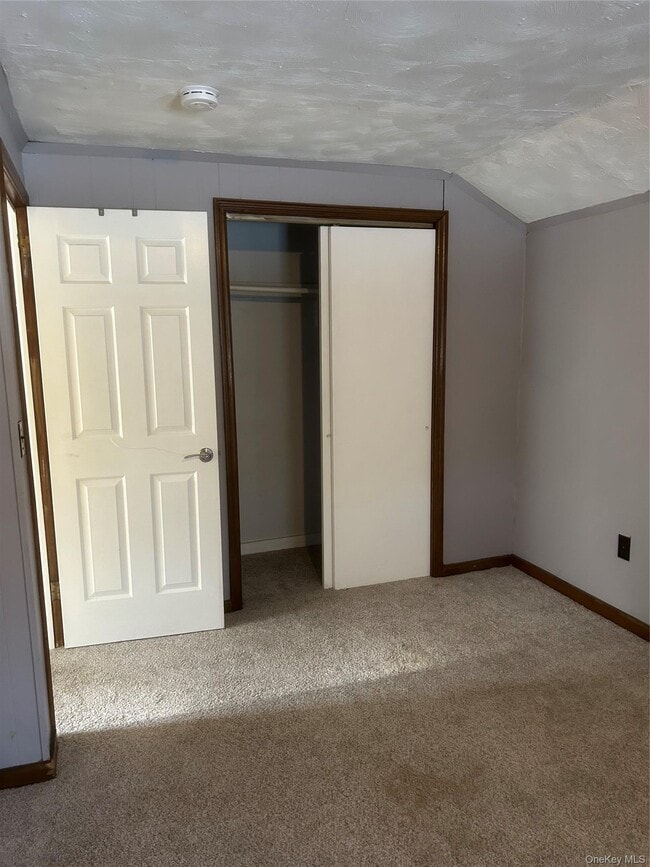 Building Photo - 100 Richardson Ave