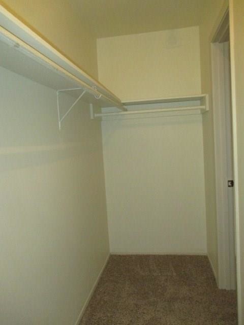 Building Photo - 312 E 43rd St