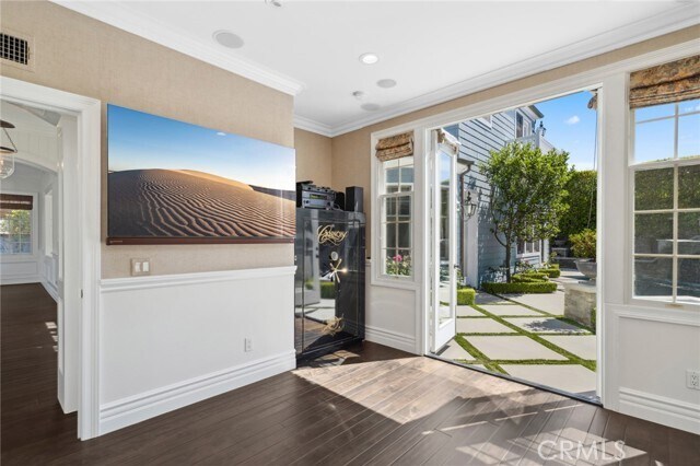 Building Photo - 5 Cape Woodbury