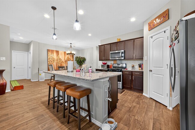 Building Photo - 15202 Davan Springs Dr