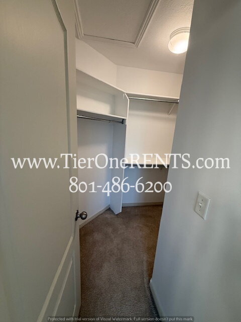 Building Photo - NO DEPOSIT option available for qualified renters!