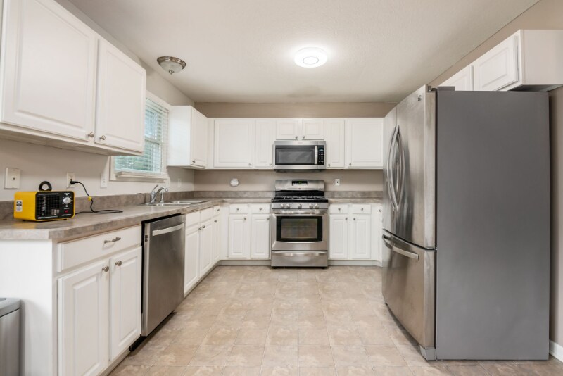 Building Photo - 8607 Clover Glade Dr