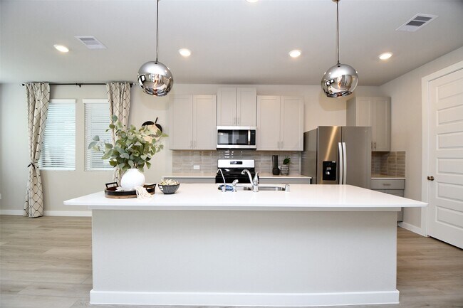 Building Photo - 4212 Lyons Fall Ln