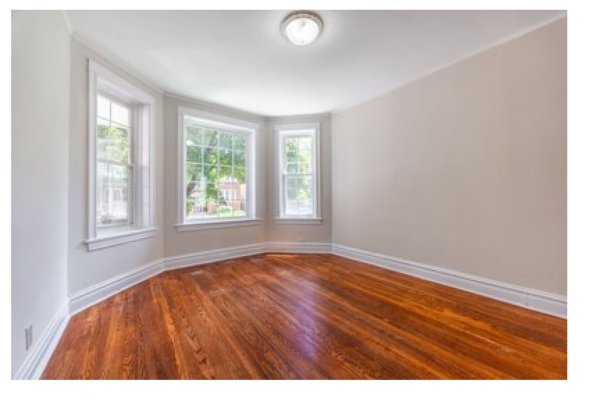 Building Photo - 2118 N Avers Ave