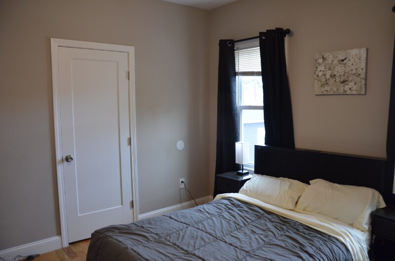 Building Photo - 51 Windsor St