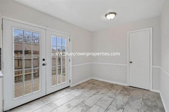 Building Photo - 1806 Bristol Cove