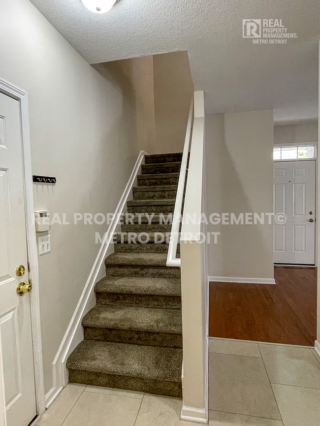 Building Photo - SPRING INTO A NEW HOME