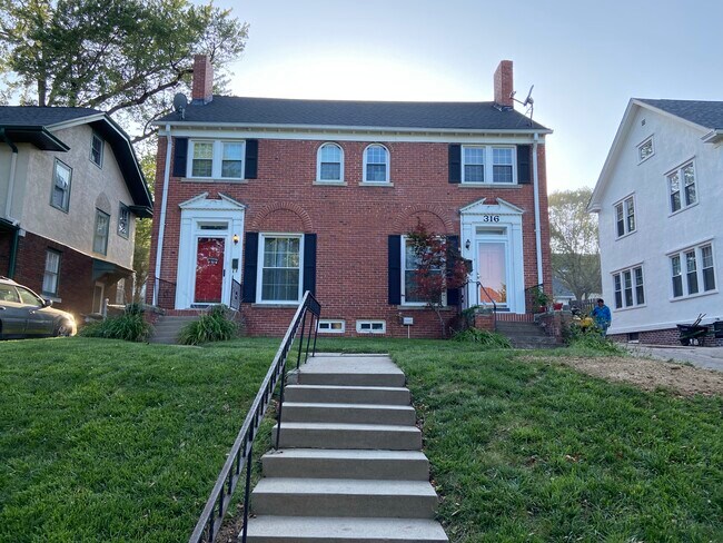 Building Photo - 316 S 50th Ave