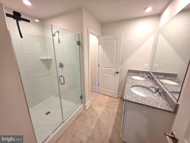 Building Photo - 4254 Frost St