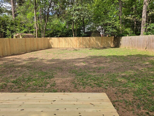 Building Photo - 2701 Patrick Rd