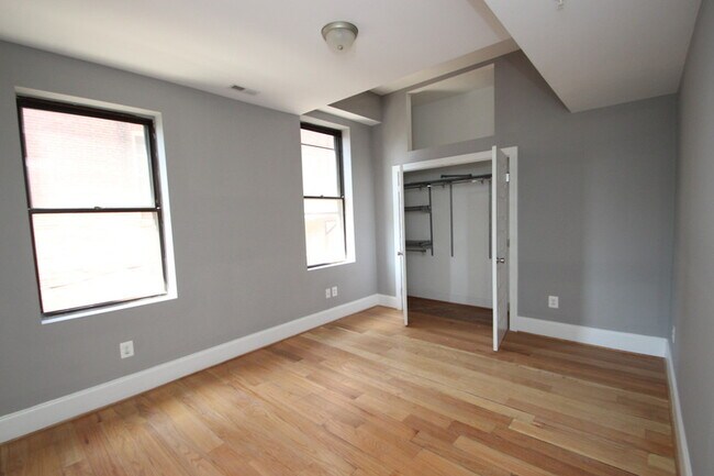 Building Photo - 211 W Lanvale St