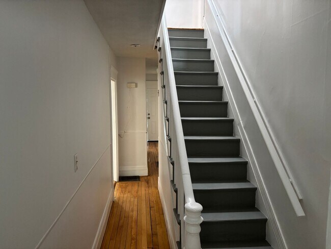 Building Photo - 43-45 Crescent St. Wakefield, MA (Offboarding)