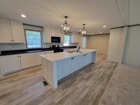 Building Photo - 5080 Cove Ct