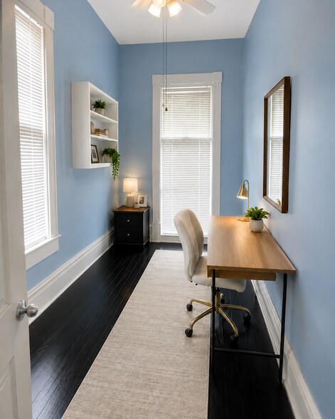 Dedicated private home office with desk and high-speed Wi-Fi - 319 W 33rd St