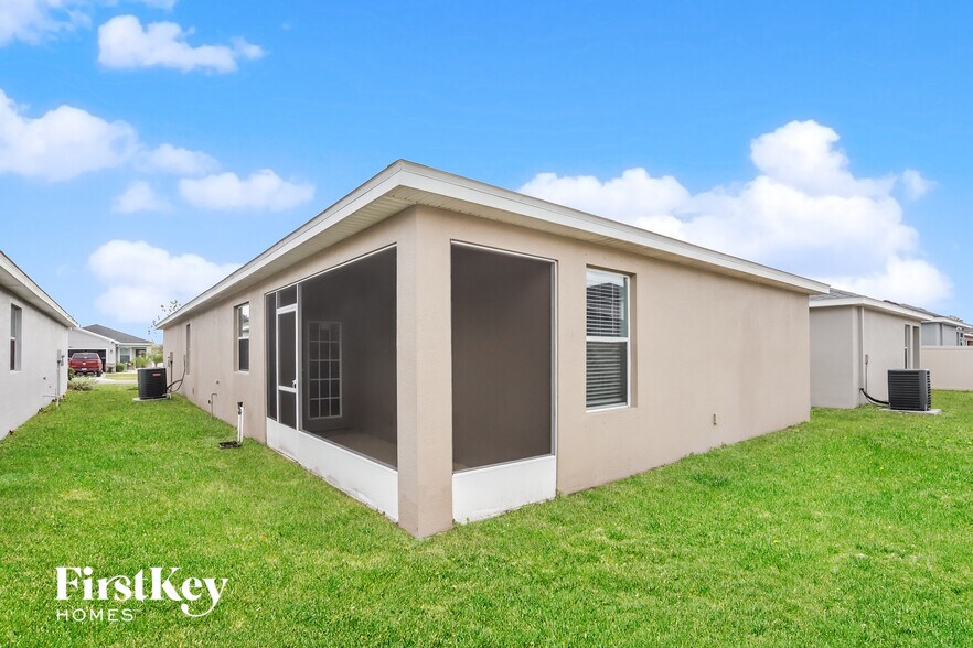 Building Photo - 7402 Indigo Oasis Ct