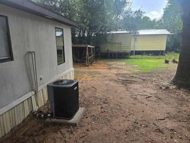 Building Photo - 21715 E Champagne Cir