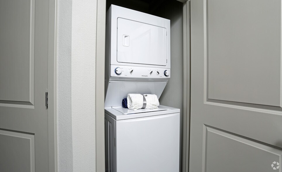 In Unit Laundry - Landon House