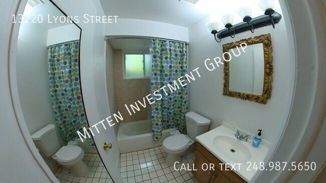 Building Photo - 13220 Lyons St