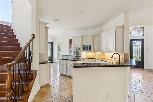 Building Photo - 510 Fox Glen