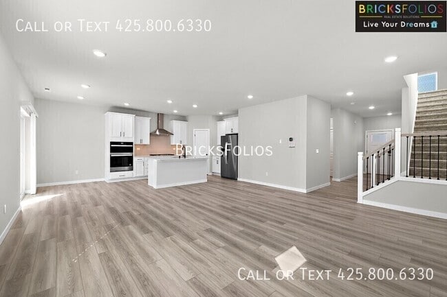Building Photo - 8340 52nd St NE