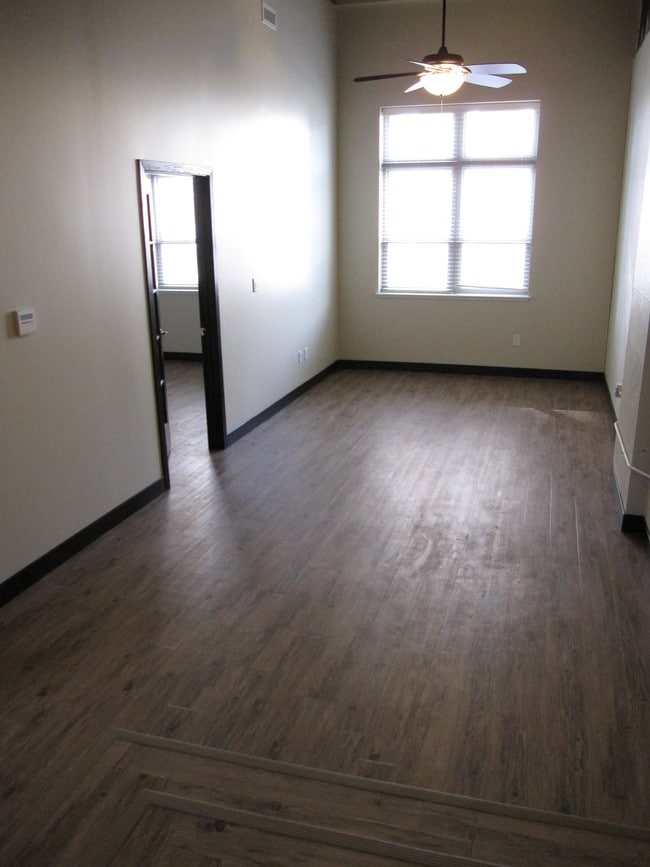 Building Photo - Coventry Lofts