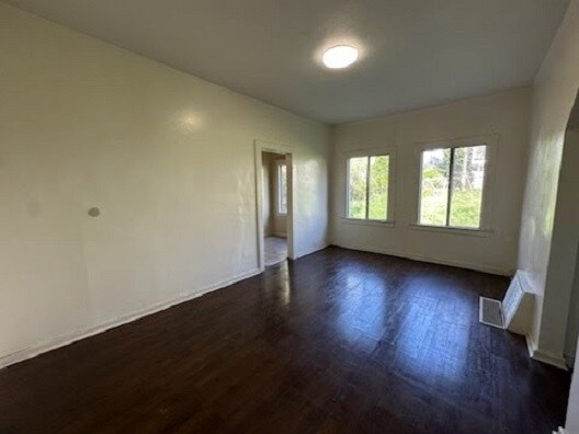 Building Photo - 631 Coronado Ter