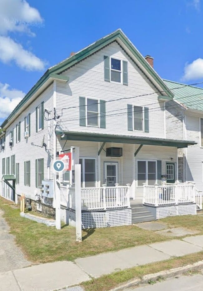 Building Photo - Enosburg