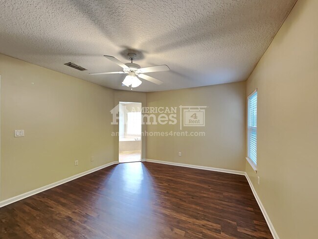 Building Photo - 10909 Acorn Park Court