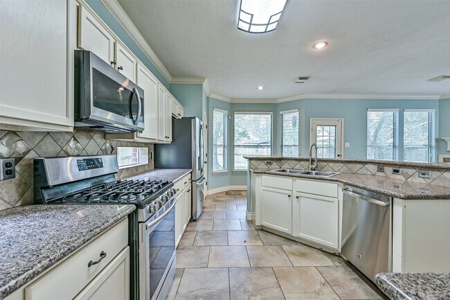 Building Photo - 2714 Safe Harbor Cir