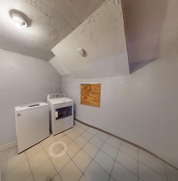 Building Photo - 50 Plymouth St