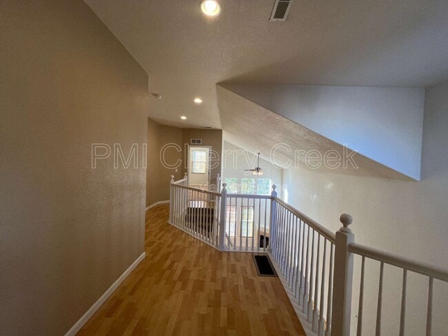 Building Photo - 5271 Canyon View Dr