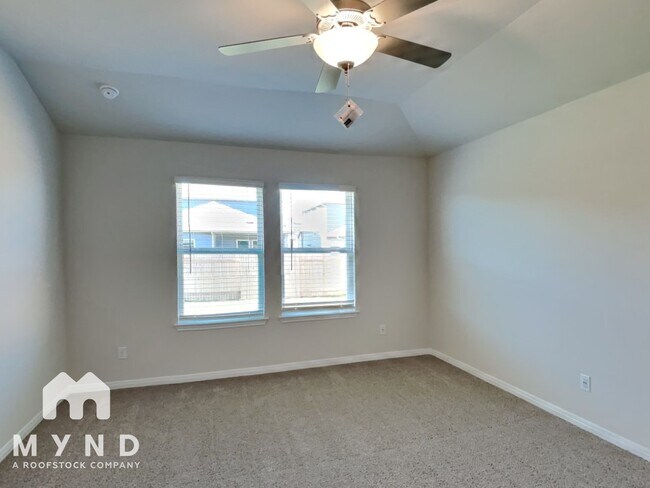 Building Photo - 2828 Mill Run Bnd