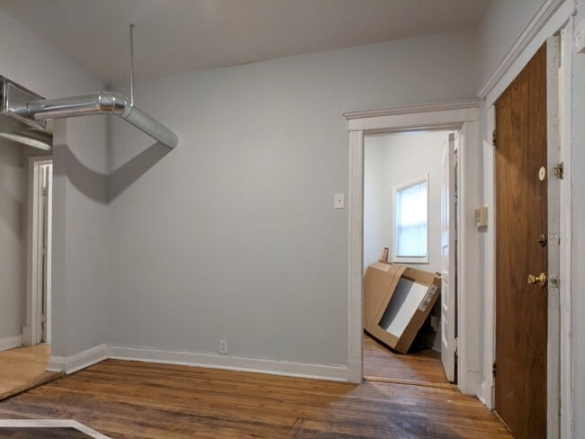 Building Photo - 3544 N Halsted St