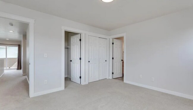 Building Photo - Dog Friendly home in Baxter Meadows