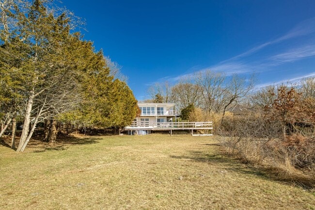 Building Photo - 20 Bay Inlet Rd