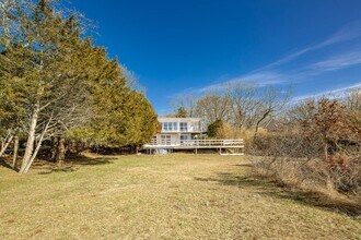 Building Photo - 20 Bay Inlet Rd