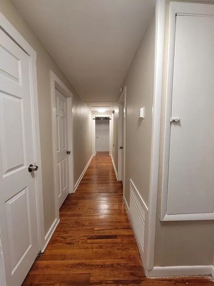 Shared Hallway between bedrooms - 253 Lovelace Dr