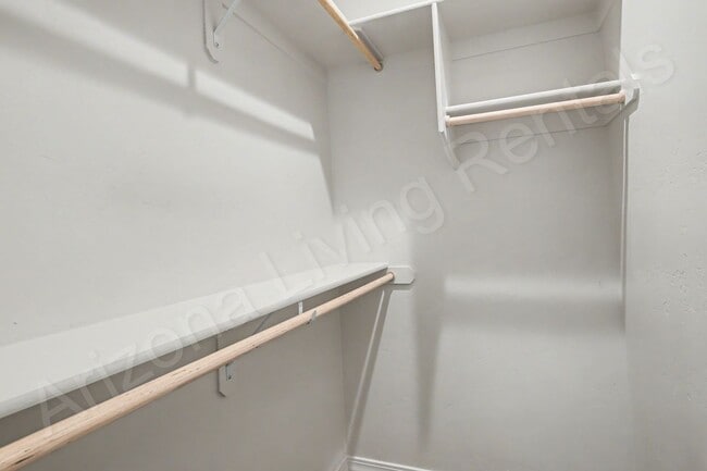 Building Photo - CENTRALLY LOCATED...RV PARKING...LARGE LOT