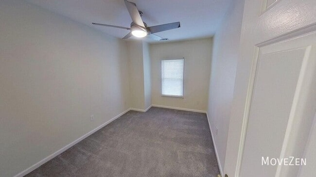 Building Photo - 1608 Township Cir