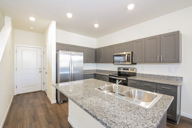 Building Photo - Stylish Living in Thornton’s Amber Creek C...