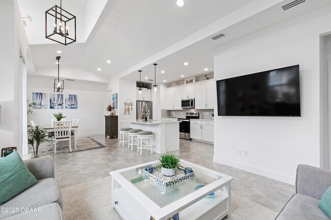 Building Photo - 208 Ocean Hammock Lp