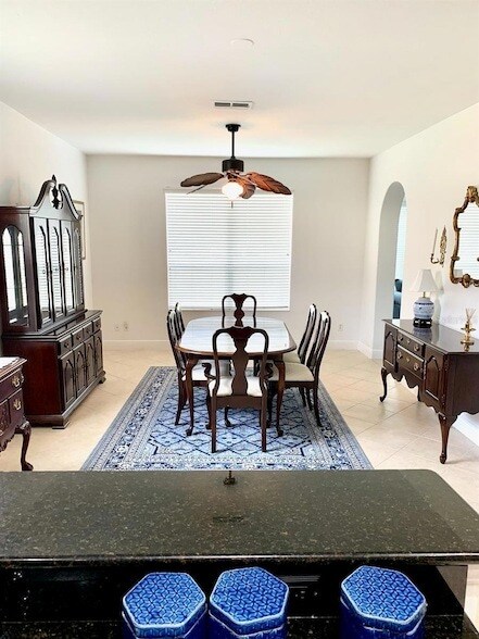 Building Photo - 24312 Westgate Blvd